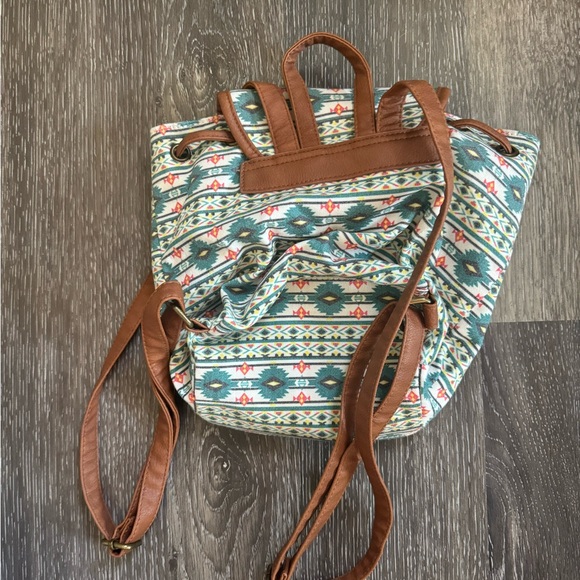 Aztec Mini Backpack - Picture 3 of 5